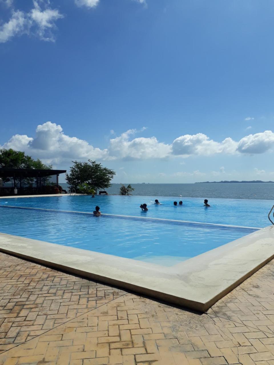 Sea Garden Resort Iloilo Kültér fotó