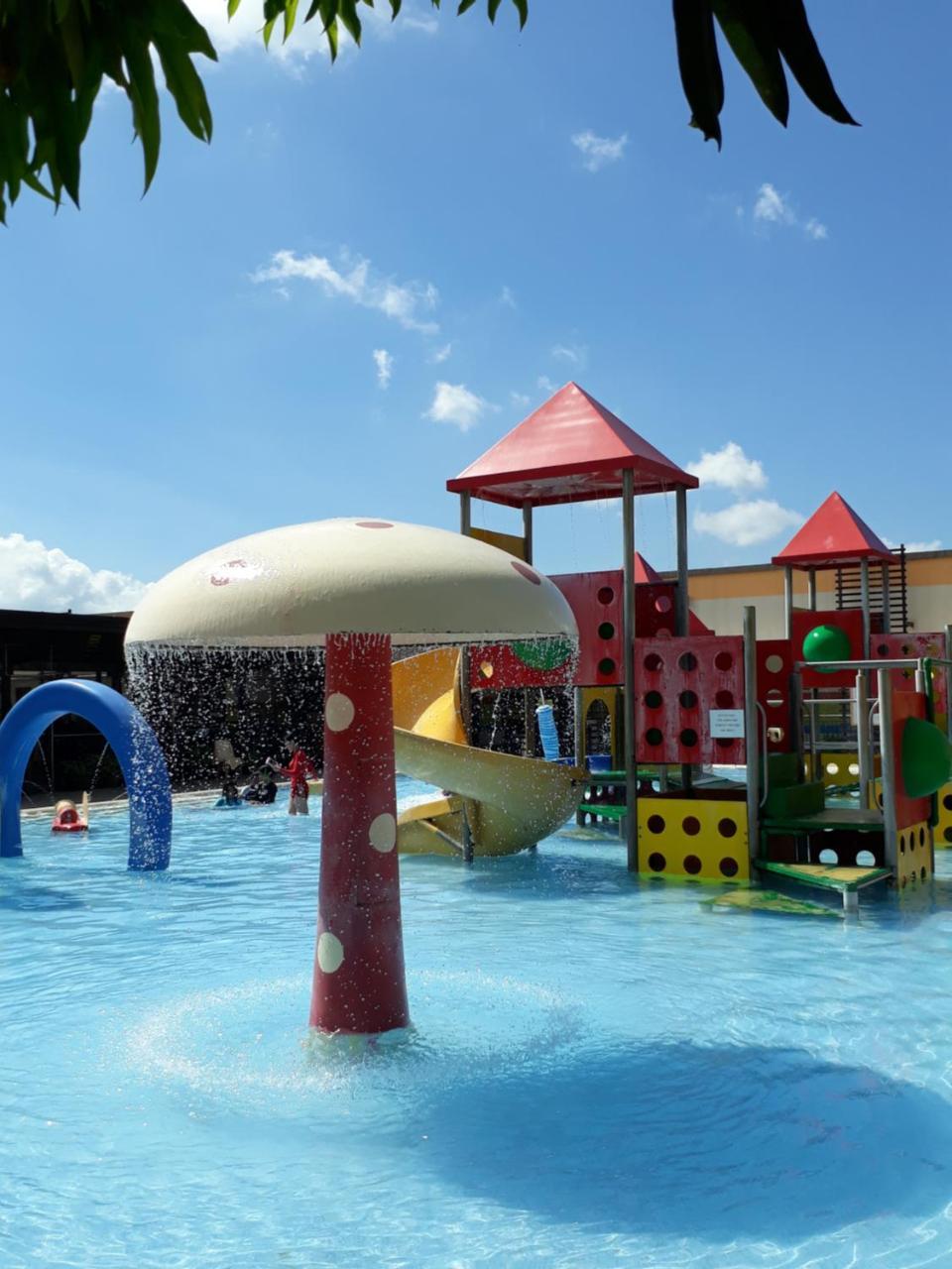 Sea Garden Resort Iloilo Kültér fotó